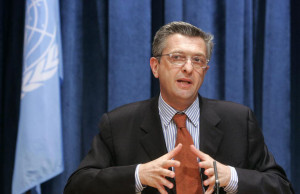 Filippo Grandi takes on the job of UN refugee chief