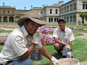 Meaningful work with Parks Victoria has given Karen refugee Dutchie a whole new lease on life